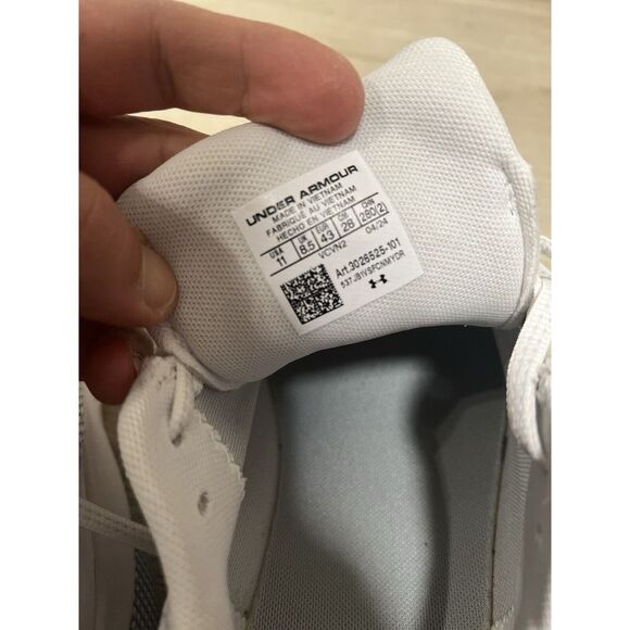 Under Armour Women's Shoes UA Hovr Turbulence White Gray Size 11 - Picture 11 of 11